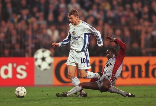  Andriy Shevchenko con la Dinamo Kiev nella Champions League 1998-1999 (credits: GETTY Images) 