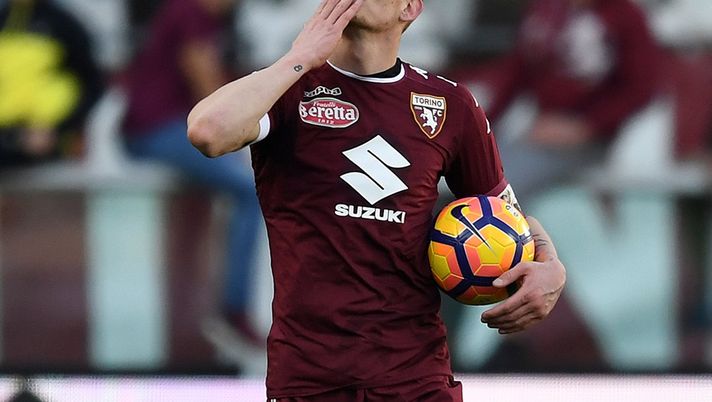 TURIN, ITALY - MARCH 05:  Andrea Belotti of FC Torino celebrates victory at the end of the Serie A match between FC Torino and US Citta di Palermo at Stadio Olimpico di Torino on March 5, 2017 in Turin, Italy.  (Photo by Valerio Pennicino/Getty Images) 