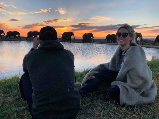 Wanda: “Mauro aveva 4 telefoni, divideva le ragazze per continente. Uno finì in mare, io finsi…”- immagine 2