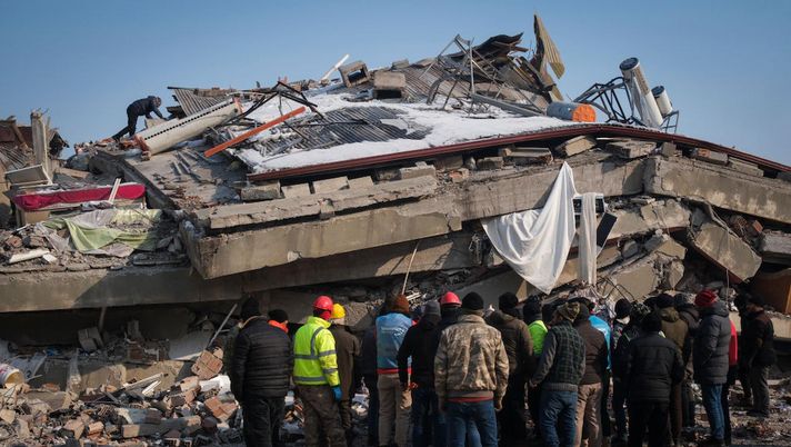 Sisma in Turchia e Siria, la UEFA dispone un minuto di silenzio in tutte le partite - immagine 1