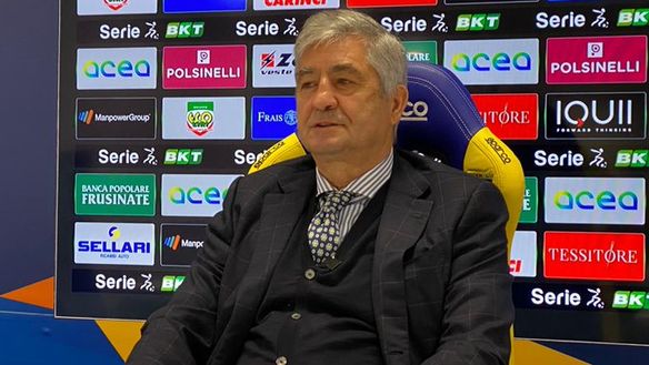 Guido Angelozzi nella foto di Spazio Bologna Frosinone, tutti su Federico Gatti: Napoli e Bologna permettendo, sarà derby Toro-Juve…- immagine 2