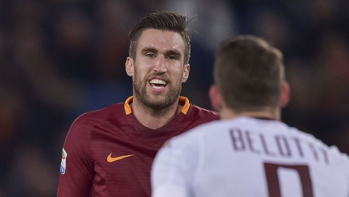 ROME, ITALY - FEBRUARY 19:  Kevin Strootman of AS Roma during the Serie A match between AS Roma and FC Torino at Stadio Olimpico on February 19, 2017 in Rome, Italy.  (Photo by Luciano Rossi/AS Roma via Getty Images) 