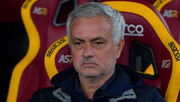 Mourinho: “Mi aspetto giustizia! Come stanno Sanches, Pellegrini e Smalling. Berardi e rinnovo…” Mourinho: “Mi aspetto giustizia! Come stanno Sanches, Pellegrini e Smalling. Berardi e rinnovo…” - immagine 1