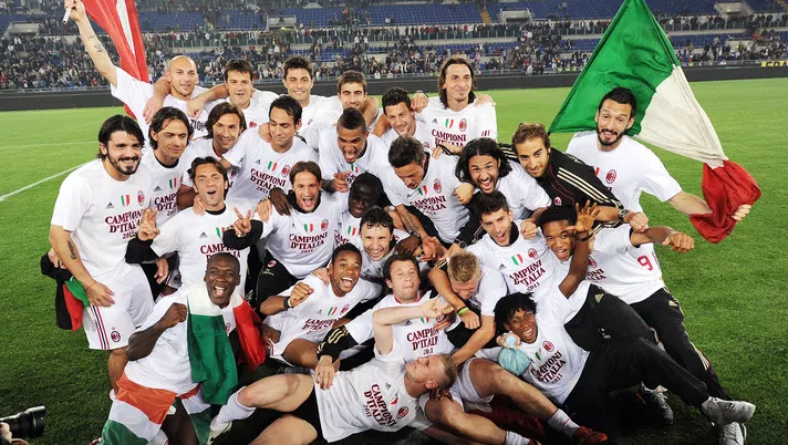 7 maggio 2011, Roma-Milan 0-0: i rossoneri sono Campioni d'Italia per la 18^ volta (credits: GETTY Images)