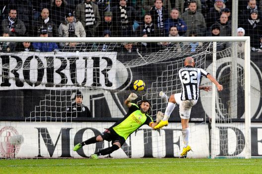 Dragowski si allena sul campo. Visita ‘speciale’ per Galloppa- immagine 2