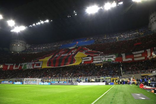 La coreografia della Curva Sud Milano per Inter-Milan 3-0 (derby Coppa Italia 2021-2022) | AC Milan News (Getty Images)
