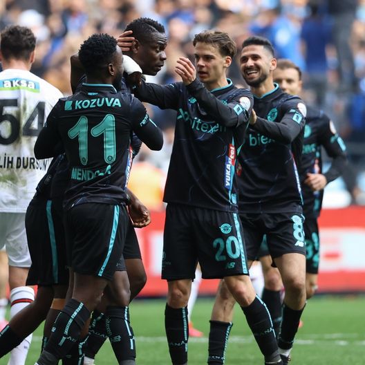 Turchia, sorriso Balotelli: gol su rigore a Sirigu nel successo dell’Adana Demirspor- immagine 2