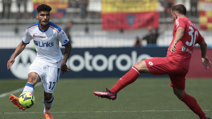 Rigore al 101′, il Lecce vince col Monza ed è salvo - immagine 1