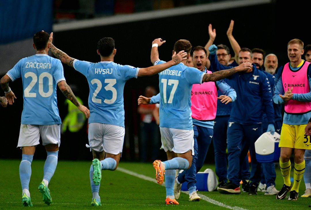 La Lazio esulta dopo il gol