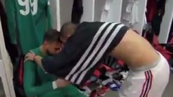 Milan-Hellas Verona, Bonucci consola Donnarumma
