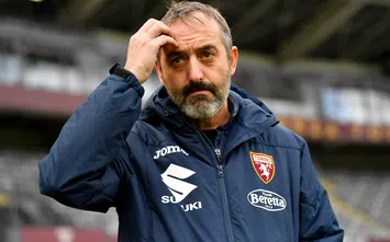 TURIN, ITALY - JANUARY 06: Marco Giampaolo, Head Coach of Torino F.C. reacts during the Serie A match between Torino FC and Hellas Verona FC at Stadio Olimpico di Torino on January 06, 2021 in Turin, Italy. Sporting stadiums around Italy remain under strict restrictions due to the Coronavirus Pandemic as Government social distancing laws prohibit fans inside venues resulting in games being played behind closed doors. (Photo by Valerio Pennicino/Getty Images)