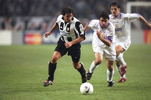 20 May 1998: Alessandro del Piero of Juventus shadows Manuel Sanchis of Real Madrid during the Champions League final at the Amsterdam Arena in Holland. Real Madrid won the match 1-0. Mandatory Credit: Clive Brunskill/Allsport 20 May 1998: Alessandro del Piero of Juventus shadows Manuel Sanchis of Real Madrid during the Champions League final at the Amsterdam Arena in Holland. Real Madrid won the match 1-0. Mandatory Credit: Clive Brunskill/Allsport