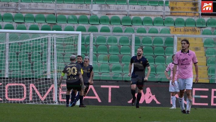 Palermo, al “Barbera” porta sempre aperta: contro il Bisceglie è necessario invertire il trend Palermo, al “Barbera” porta sempre aperta: contro il Bisceglie è necessario invertire il trend