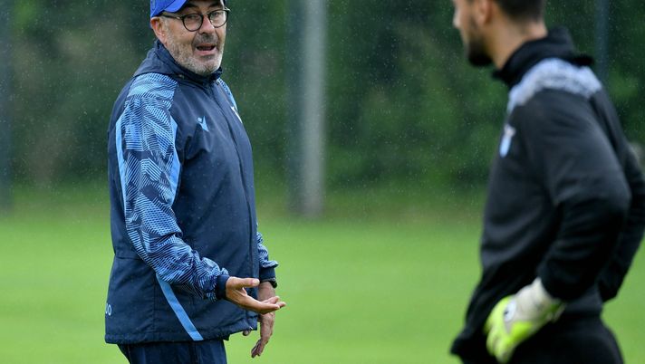 MARIENFELD, GERMANY - AUGUST 06: SS Lazio head coach Maurizio Sarri during the SS Lazio training session at the Klosterpforte sport hotel on August 06, 2021 in Marienfeld, Germany. (Photo by Marco Rosi - SS Lazio/Getty Images) 