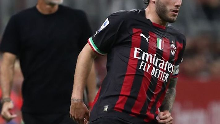 Gazzetta: “L’infortunio di Calabria è dannatamente serio, cosa filtra sui tempi di recupero” - immagine 1