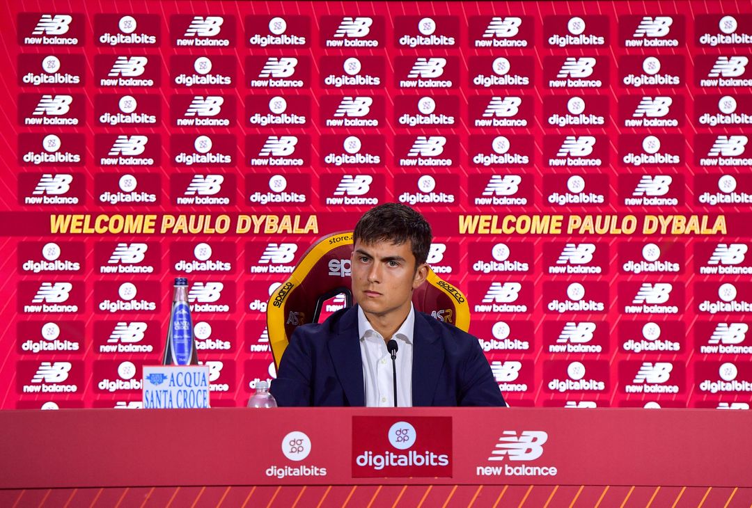 La conferenza stampa di presentazione di Dybala – FOTO GALLERY - immagine 6