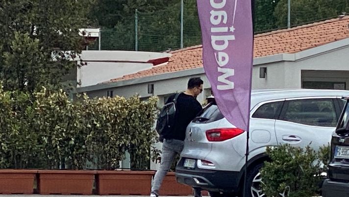 FOTO VN – Pradè e Barone a Milano, ma a Firenze è rimasto Burdisso 