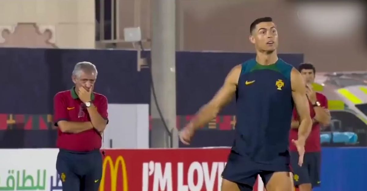 Portogallo, Cristiano Ronaldo si inventa la finta di testa | VIDEO