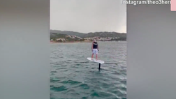 VIDEO Milan, Theo Hernandez che equilibrio! Ecco come vola sull’acqua