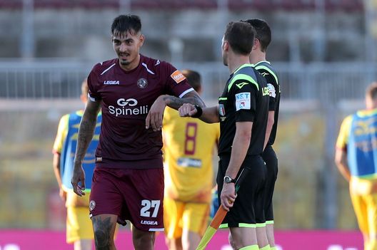 (Photo by Gabriele Maltinti/Getty Images for Lega Serie B) UFFICIALE – Franco Ferrari lascia il Napoli, ceduto al Vicenza: i dettagli- immagine 2