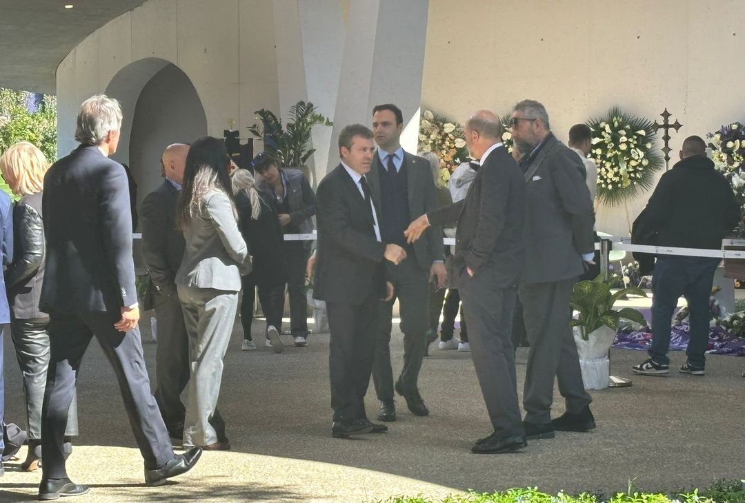 GALLERY VN – La camera ardente per Joe Barone. Tra i presenti Marotta e DeLa - immagine 34