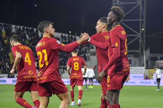 (Photo by Fabio Rossi/AS Roma via Getty Images) roma spezia