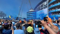 VIDEO Manchester City-Chelsea, arriva la squadra di Guardiola: la grande accoglienza