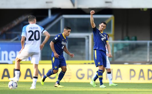 Lasagna (Photo by Alessandro Sabattini/Getty Images) Verona-Lecce, le formazioni ufficiali: Zaffaroni lancia Lasagna, Baroni con Colombo- immagine 2