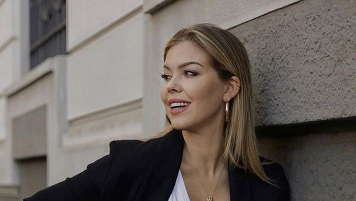 Instagram @costy_caracciolo  Costanza Caracciolo, shooting milanese: “La cosa essenziale nella vita è scegliere” - immagine 1