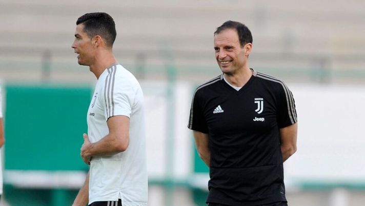 JEDDAH, SAUDI ARABIA - JANUARY 15: Juventus head coach Massimiliano Allegri and Cristiano Ronaldo of Juventus during the juventus training session - Italian Supercup previews on January 15, 2019 in Jeddah, Saudi Arabia. (Photo by Marco Rosi/Getty Images for Lega Serie A) Allegri: “Chiarezza su Ronaldo: domani c’è e resta alla Juve, cosa mi ha detto! Locatelli…” - immagine 1