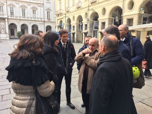 Gli esponenti del Torino e del Comune (tra cui la sindaca Appendino) al termine di una riunione per il Robaldo dello scorso febbraio Gli esponenti del Torino e del Comune (tra cui la sindaca Appendino) al termine di una riunione per il Robaldo dello scorso febbraio