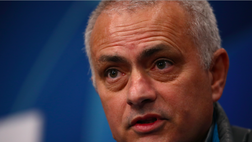 Inghilterra, Mourinho ha dubbi sulla ripresa? Lui: “No, ripartiamo in sicurezza”