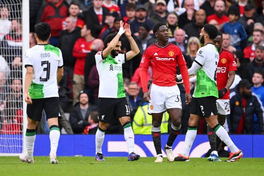 United, Kobbie Mainoo svela i suoi tre idoli e lascia fuori…- immagine 2