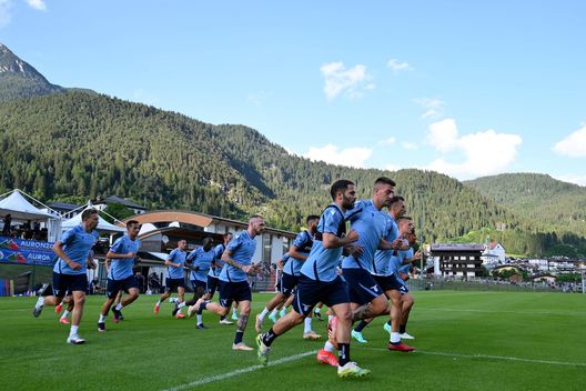 Squadra ad Auronzo Squadra ad Auronzo