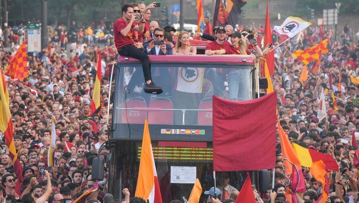 Tra Dybala e Mkhitaryan: Roma-Milano è la via del mercato. Oliveira, futuro incerto - immagine 1