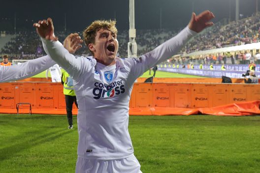 Roma, ecco Baldanzi: il ‘piccolo grande Buddha’ che si ispira a Dybala- immagine 4