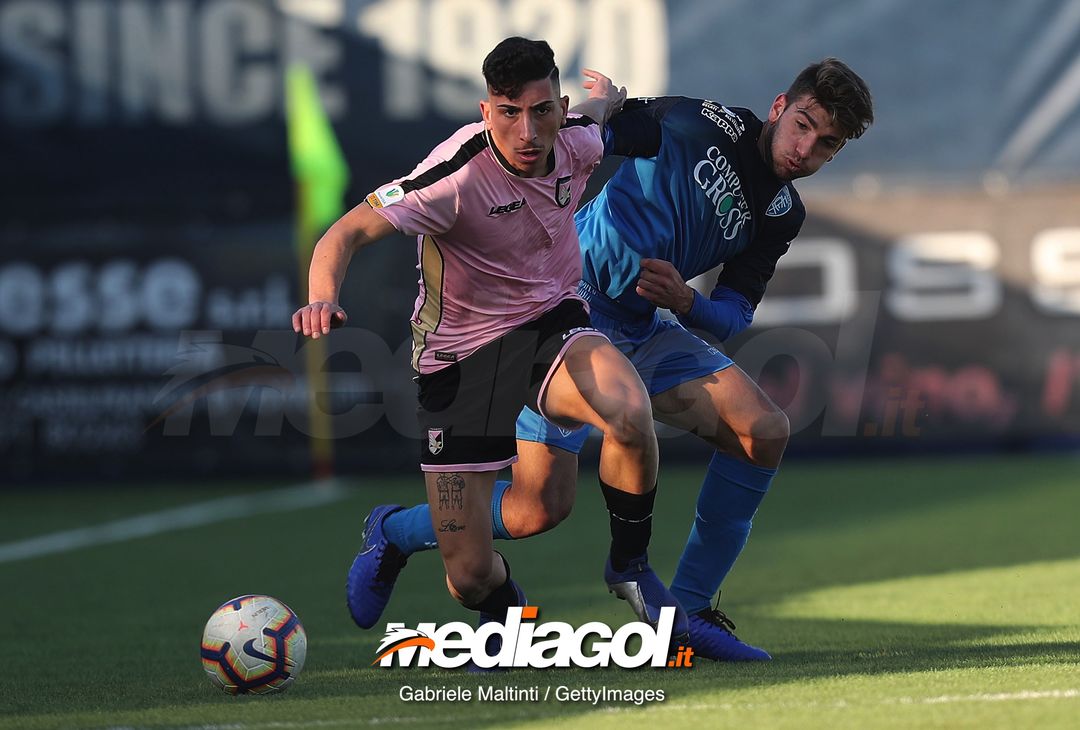  EMPOLI, ITALY - JANUARY 12: Gabriele Perretta of Empoli Fc in action during the Serie A Primavera between Empoli FC and Citta' di Palermo on January 12, 2019 in Empoli, Italy.  (Photo by Gabriele Maltinti/Getty Images) 