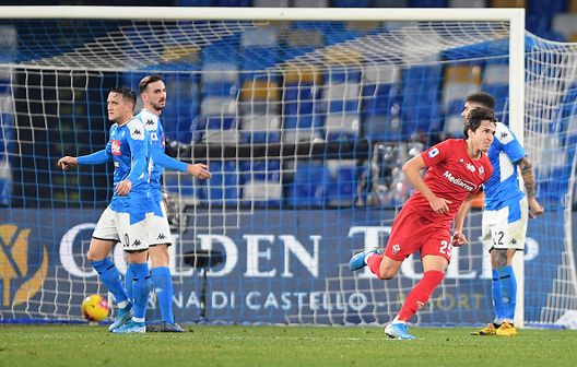 NAPLES, ITALY - JANUARY 18: Federico Chiesa of ACF Fiorentina celebrates after scoring the 0-1 goal during the Serie A match between SSC Napoli and ACF Fiorentina at Stadio San Paolo on January 18, 2020 in Naples, Italy. (Photo by Francesco Pecoraro/Getty Images) NAPLES, ITALY - JANUARY 18: Federico Chiesa of ACF Fiorentina celebrates after scoring the 0-1 goal during the Serie A match between SSC Napoli and ACF Fiorentina at Stadio San Paolo on January 18, 2020 in Naples, Italy. (Photo by Francesco Pecoraro/Getty Images)