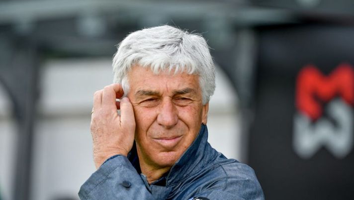 VENICE, ITALY - APRIL 23: Giampiero Gasperini head coach of Atalanta during the Serie A match between Venezia FC and Atalanta BC at Stadio Pier Luigi Penzo on April 23, 2022 in Venice, Italy. (Photo by Maurizio Lagana/Getty Images) Gazzetta: “L’Atalanta valuta offerte per Muriel. E occhio a un attaccante del 2002” - immagine 1