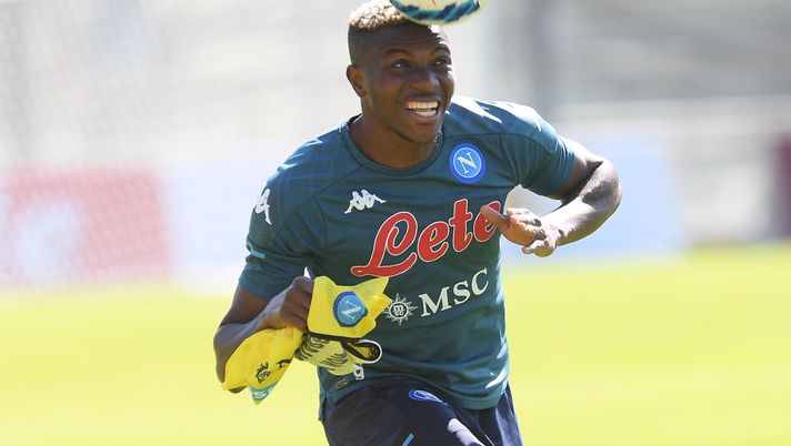 CASTEL DI SANGRO, ITALY - AUGUST 07: Vìctor Osimhen of Napoli during an SSC Napoli training session on August 07, 2021 in Castel di Sangro, Italy. (Photo by SSC NAPOLI/SSC NAPOLI via Getty Images) CASTEL DI SANGRO, ITALY - AUGUST 07: Vìctor Osimhen of Napoli during an SSC Napoli training session on August 07, 2021 in Castel di Sangro, Italy. (Photo by SSC NAPOLI/SSC NAPOLI via Getty Images)