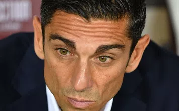 TURIN, ITALY - JULY 22:  Torino FC head coach Moreno Longo looks on during the Serie A match between Torino FC and  Hellas Verona at Stadio Olimpico di Torino on July 22, 2020 in Turin, Italy.  (Photo by Valerio Pennicino/Getty Images)