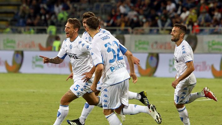 CAGLIARI, ITALY - SEPTEMBER 22: Leo Stulac of Empoli celebrates his goal 0-2   during the Serie A match between Cagliari Calcio v Empoli FC at Sardegna Arena on September 22, 2021 in Cagliari, Italy. (Photo by Enrico Locci/Getty Images) 