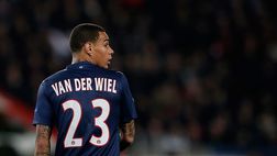 Van Der Wiel, addio ufficiale al Psg. Corsa a 3, l’Inter c’è