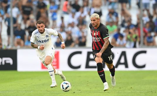 Theo Hernández (difensore AC Milan), qui durante l'amichevole Olympique Marsiglia-Milan 0-2 | News (Getty Images) Theo Hernández AC Milan amichevole Olympique Marsiglia-Milan 0-2