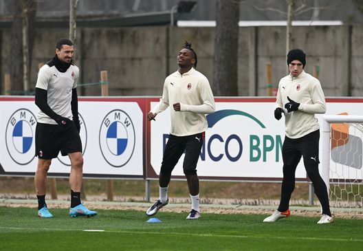 Ibrahimovic Leao Tonali AC Milan allenamento Milanello