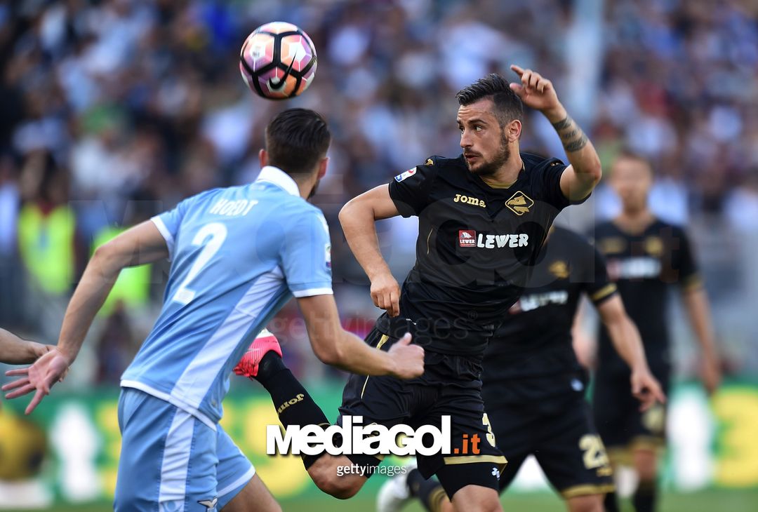  ROME, ITALY - APRIL 23: Ilija Nestorovski of Palermoi in action during the Serie A match between SS Lazio and US Citta di Palermo at Stadio Olimpico on April 23, 2017 in Rome, Italy.  (Photo by Tullio M. Puglia/Getty Images) 