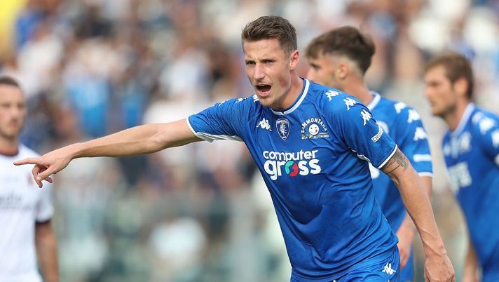 EMPOLI, ITALY - SEPTEMBER 26: Andrea Pinamonti of Empoli FC in action during the Serie A match between Empoli FC and Bologna FC at Stadio Carlo Castellani on September 26, 2021 in Empoli, Italy. (Photo by Gabriele Maltinti/Getty Images) Il dubbio in attacco, Bajrami e il sostituto di Romagnoli: la probabile formazione dell’Empoli - immagine 1