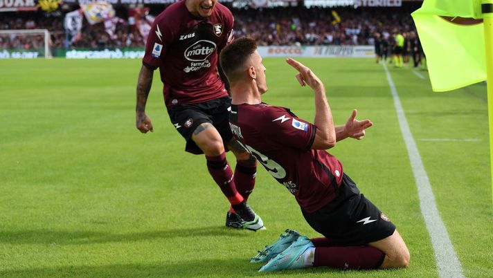 Per un pugno di dollari Per un pugno di dollari - immagine 1