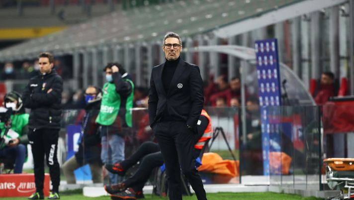 Luca Gotti (allenatore Udinese), qui durante Milan-Udinese (Serie A 2020-2021) | AC Milan News (Getty Images) 