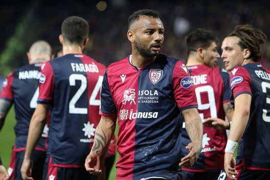  CAGLIARI, ITALY - FEBRUARY 01: Joao Pedro of Cagliari celebrates his goal 1-0 during the Serie A match between Cagliari Calcio and Parma Calcio at Sardegna Arena on February 1, 2020 in Cagliari, Italy. (Photo by Enrico Locci/Getty Images) 